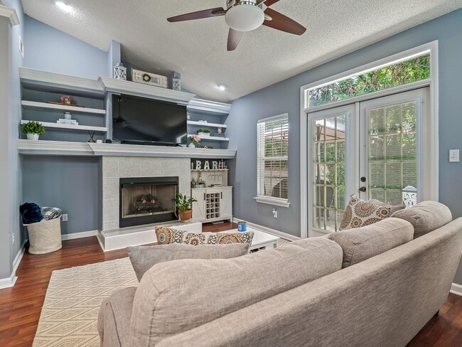 Building Photo - 5015 Mint Hill Ct