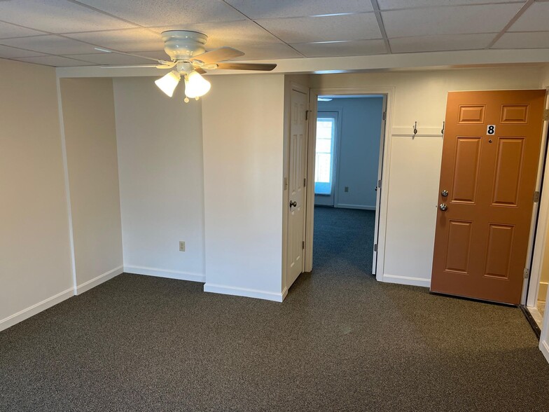 Building Photo - 14 Myrica Ave