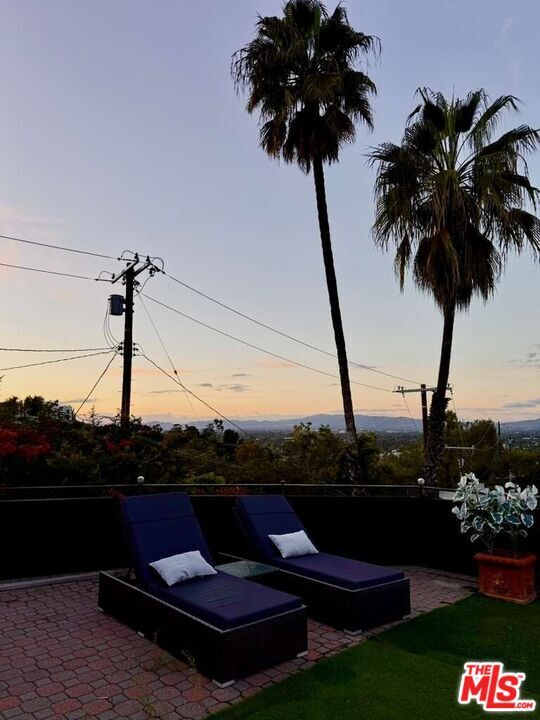 Building Photo - 3641 Sunswept Dr