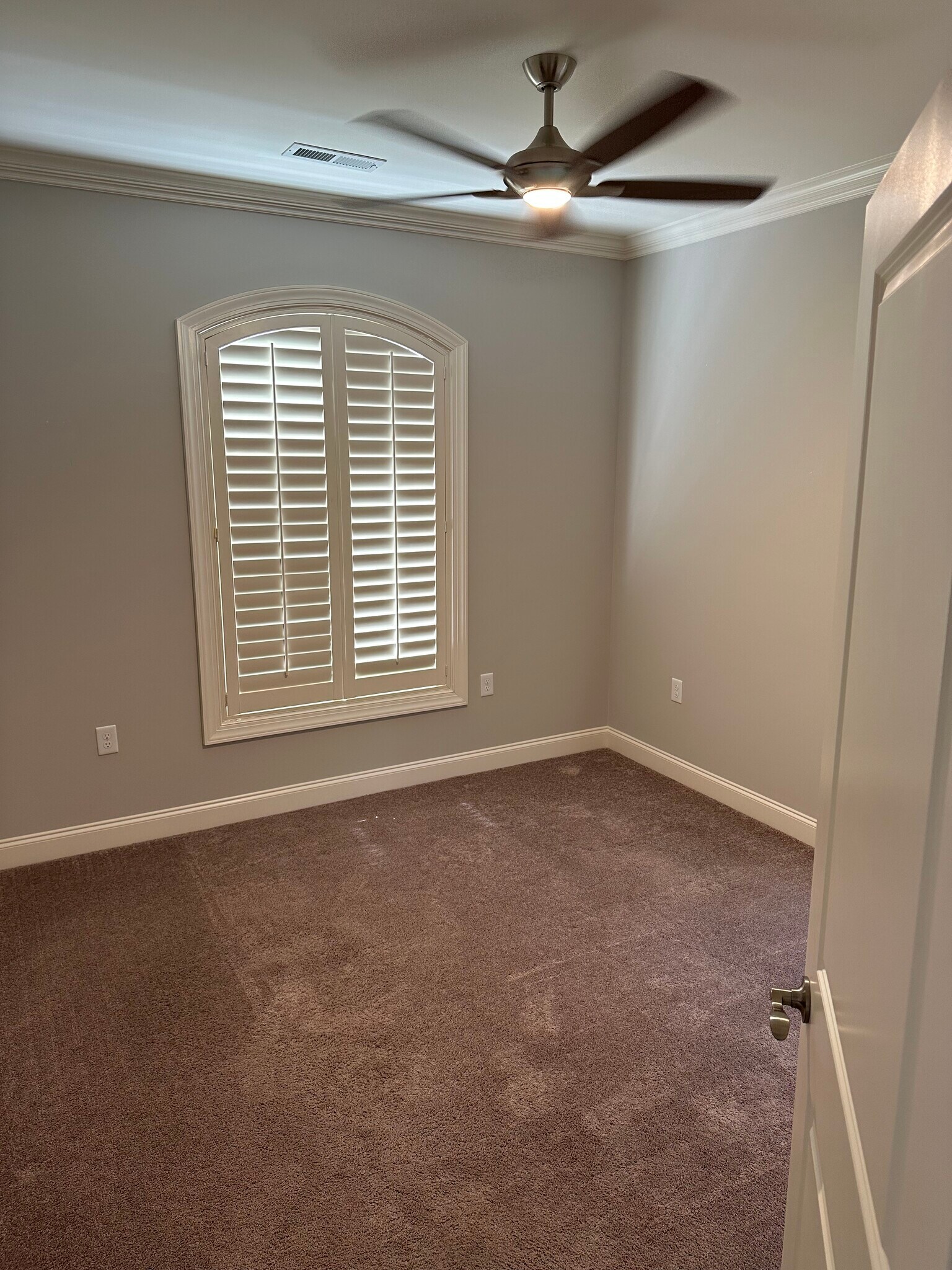 Building Photo - 8529 Oak Abbey Trl NE