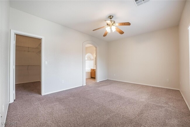 Building Photo - 5989 Lamotte Ave