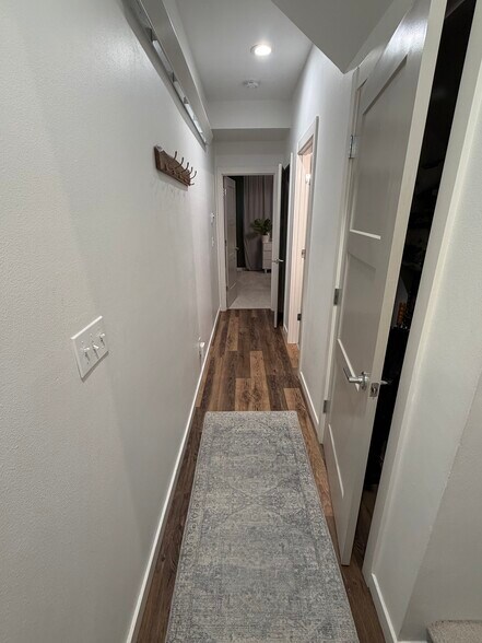 Building Photo - 5455 25th Ave SW