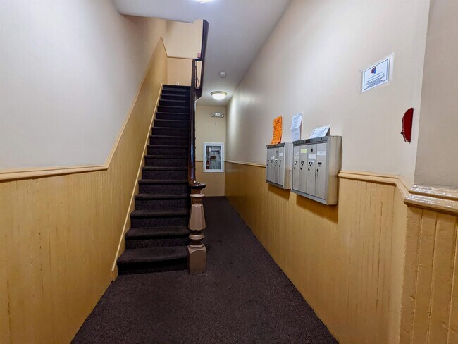 Building Photo - 374 2nd St