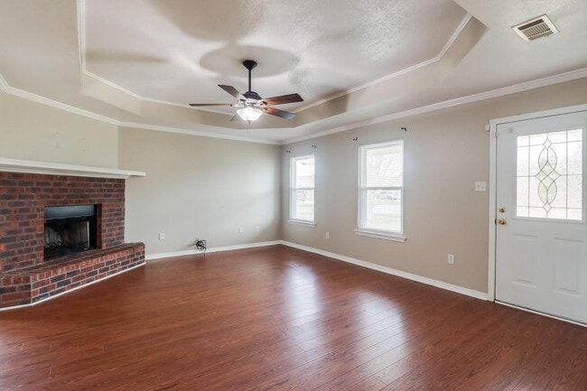 Building Photo - 8709 Palmetto Dr