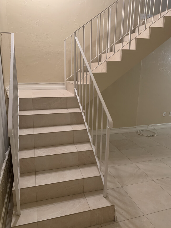 Stairs - 10901 N Kendall Dr