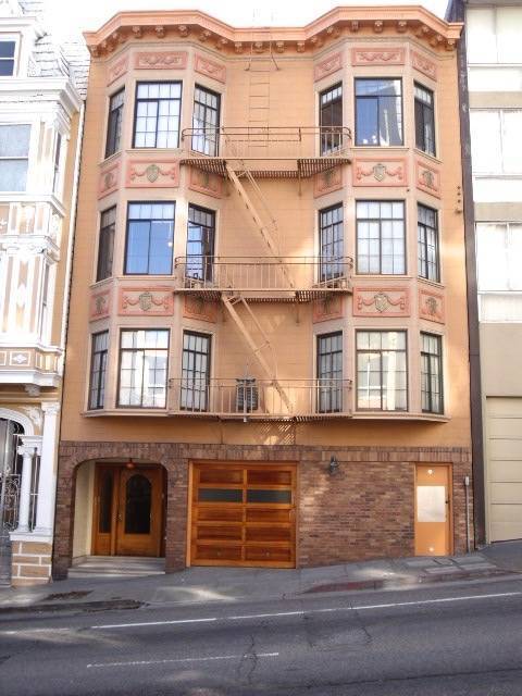 Primary Photo - 1755 Pine St