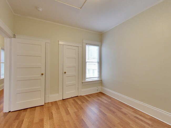 Building Photo - 1720 Pacific Ave