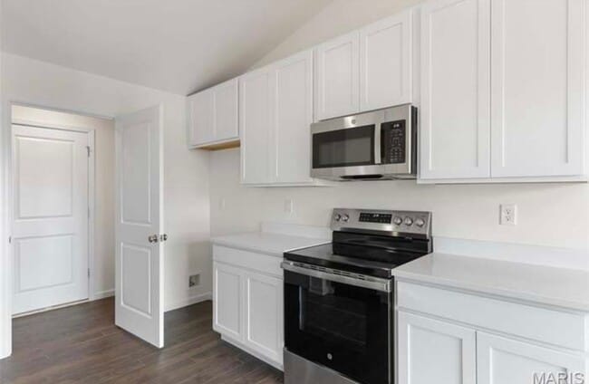 Building Photo - 408 Honor Hill Dr