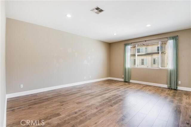 Building Photo - 2528 Plaza del Amo
