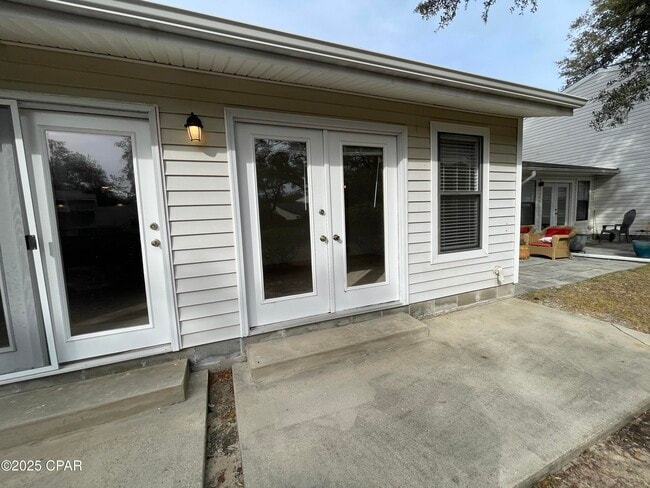 Building Photo - 2026 Baker Ct