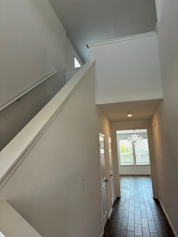 Building Photo - 108 Bennington Dr