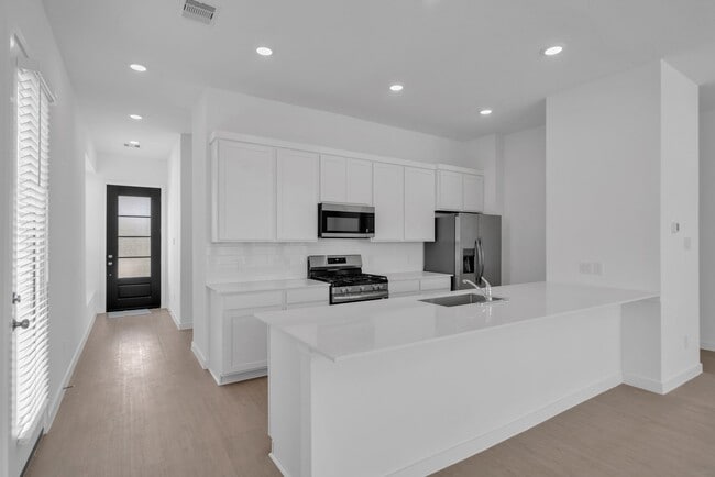 Building Photo - 12639 Blue Catfish Ln