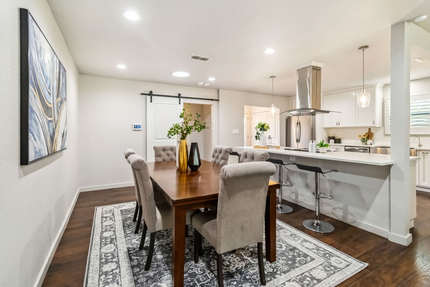 Building Photo - 124 Harmon Dr