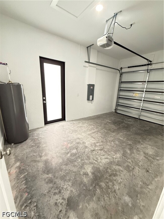 Building Photo - 1262 Best Ave