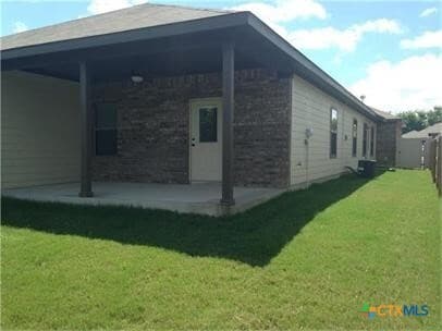 Building Photo - 601 Jack Rabbit Ln