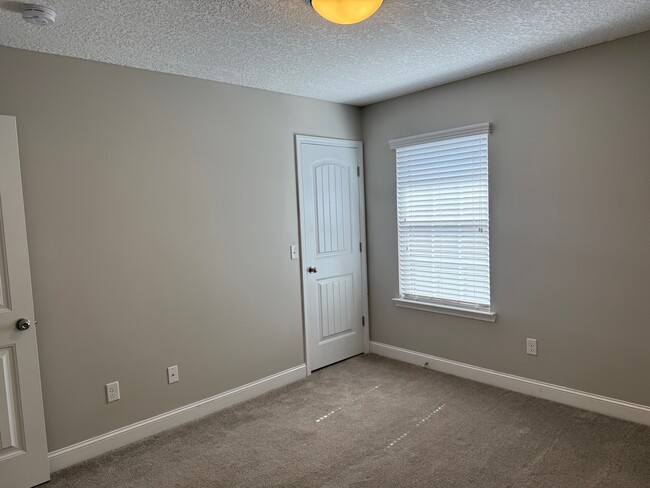 Building Photo - 1217-1217 Cypress Fall Cir