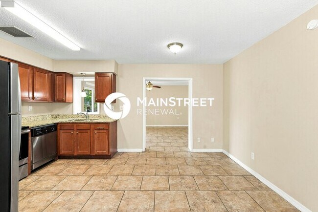 Building Photo - 3 Bedroom Pet-Friendly Home in Holiday, FL with Main Street Renewal