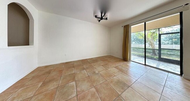 Building Photo - 4207 Via Piedra Cir