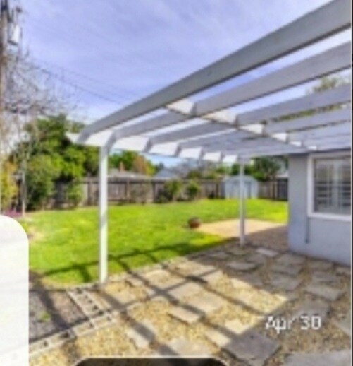 Building Photo - 3129 Mayfair Dr