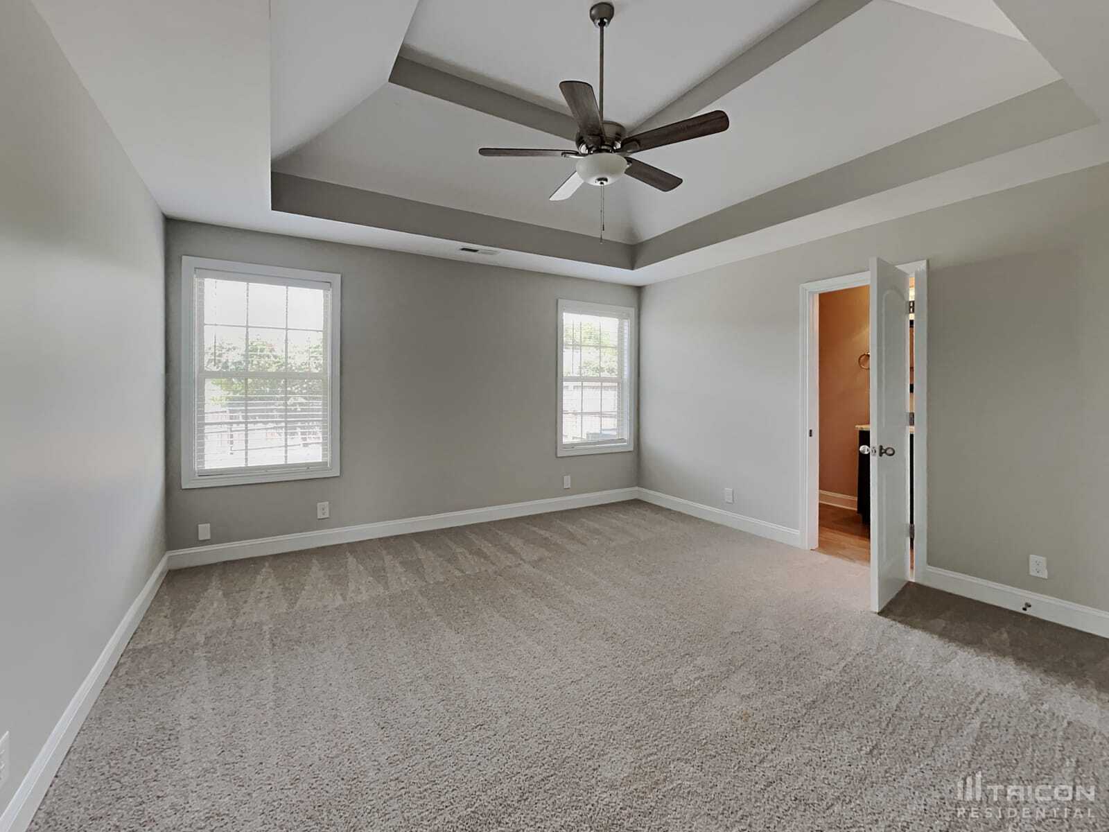 Building Photo - 1489 Coronado Dr