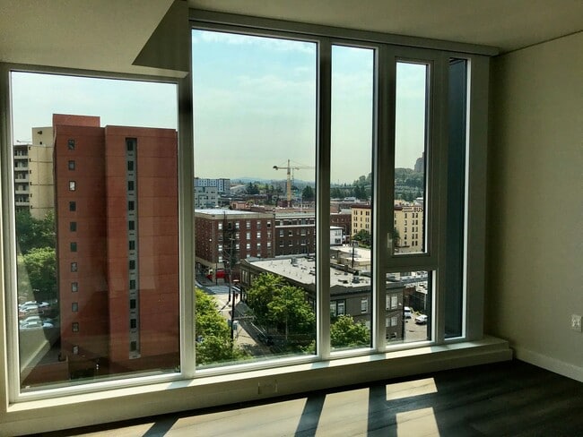 Building Photo - Brand New One Bedroom for Rent at Fabulous...