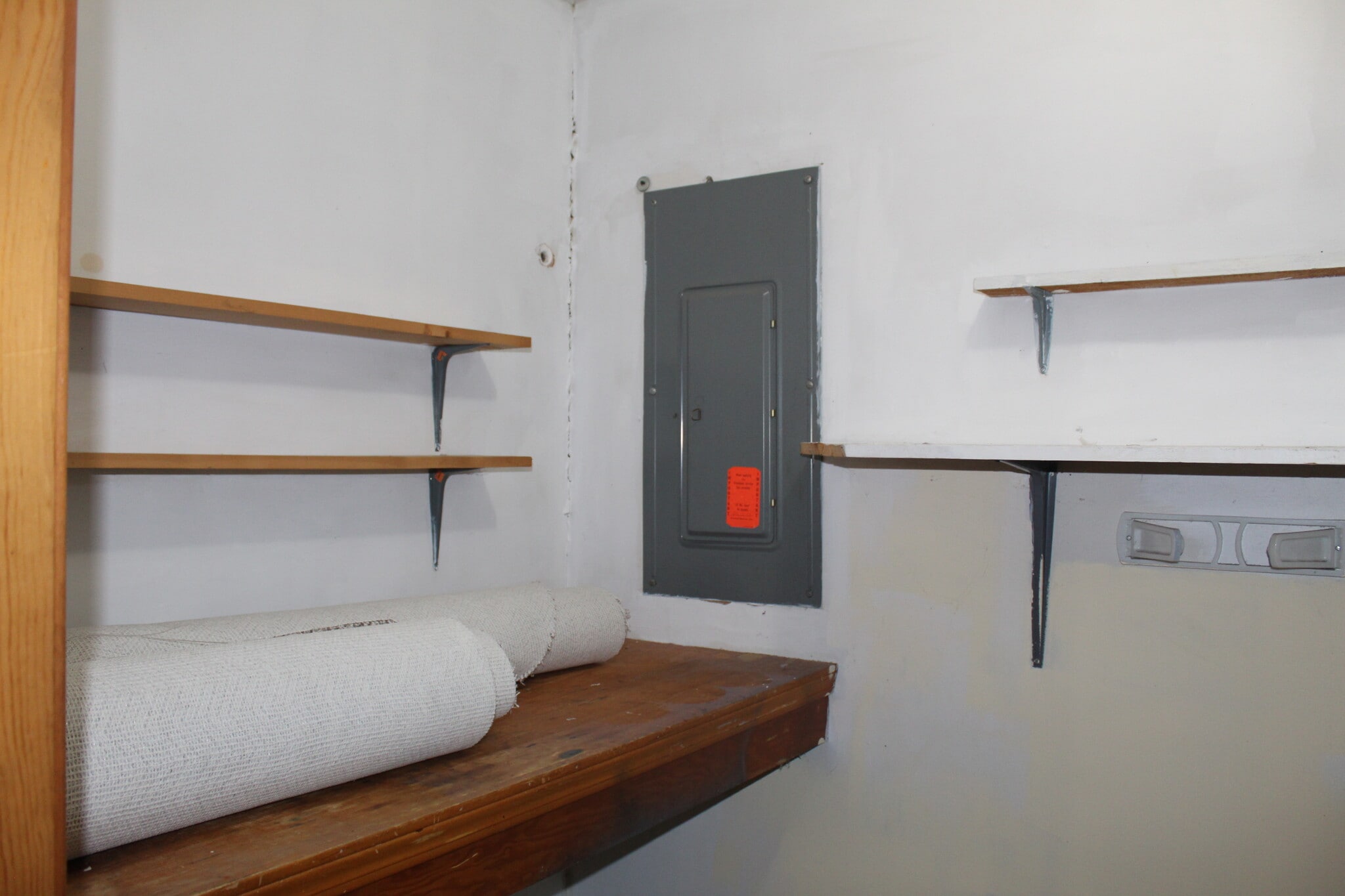 Laundry room - 2252 W Twin Acres Ct