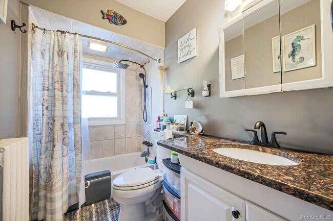 Building Photo - 504 Fire Island Ave