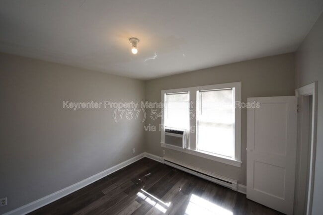 Building Photo - 101 Chesterfield Rd