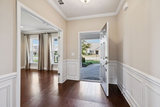 Building Photo - Sparkling clean 4 bedroom home in Spring H...