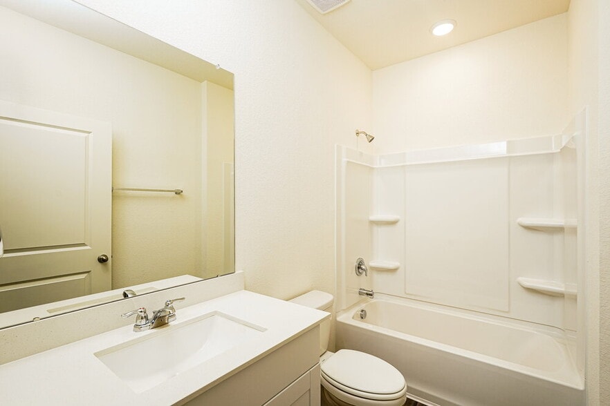 Building Photo - 15295 Abella Dr