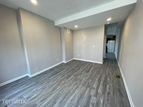 Building Photo - 3 br, 2.5 bath House - 2469 Brentwood Ave