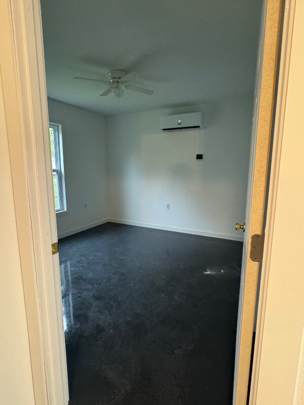 Building Photo - 5314 East Ave