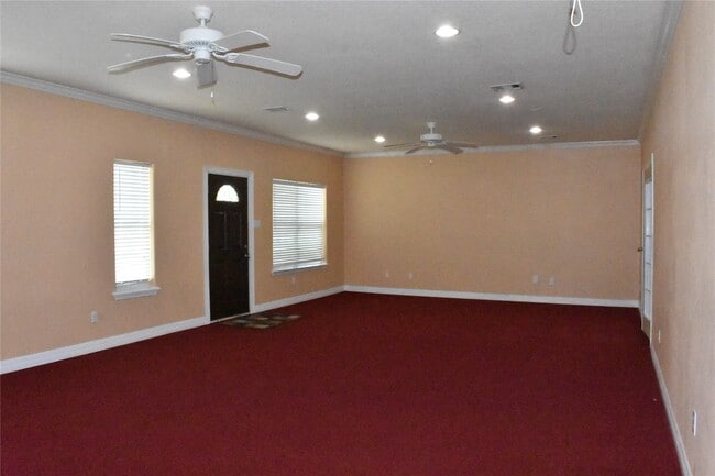 Building Photo - 8535 Parkette Dr