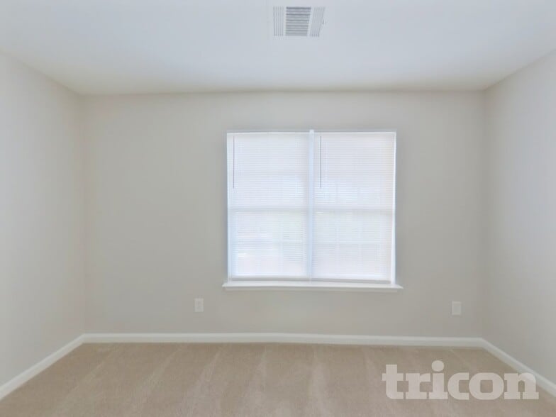 Building Photo - 5113 Livermore Ln