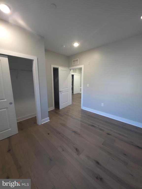 Building Photo - 3925 Haverford Ave