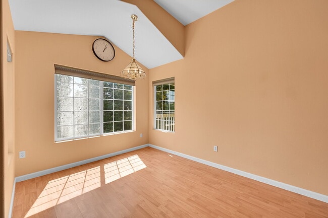 Building Photo - $2,050.00, 2-bed, 2 bath, located in Broom...