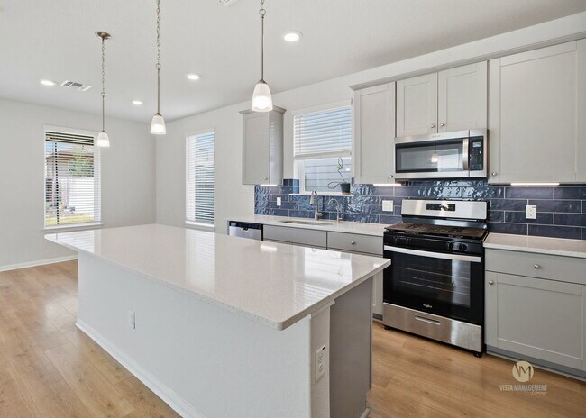 Building Photo - Modern 2023-Built Home | Community Pool, EV Charging & Appliances Included!