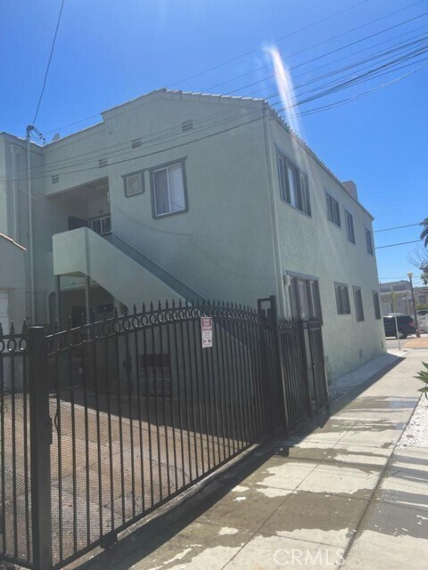 Building Photo - 752 Daisy Ave