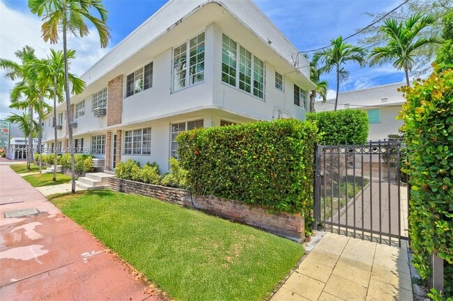 Building Photo - 1601 Lenox Ave.