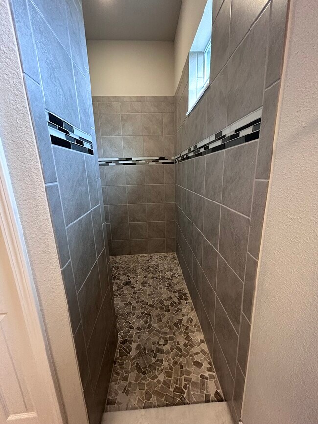 Building Photo - 1574 N Dimaggio Path