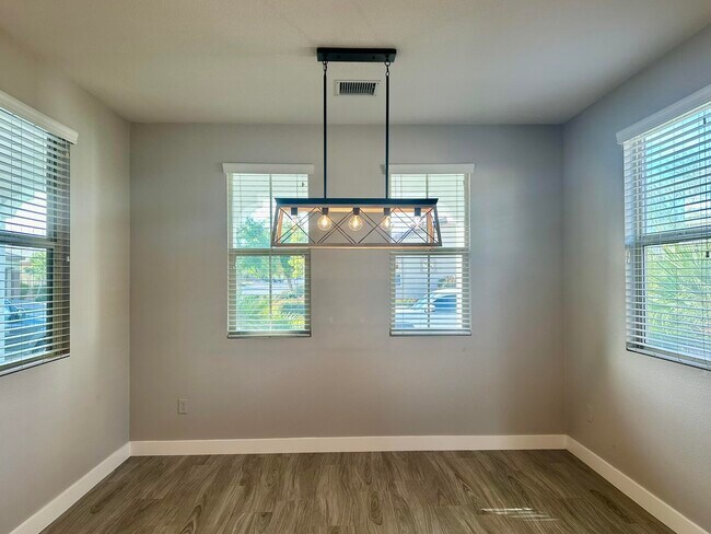 Building Photo - 51204 Mystic Tyme Dr