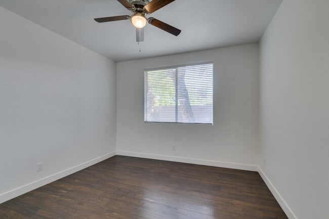 Building Photo - 2-Story Home  3 bedroom 2 bath in Summerlin