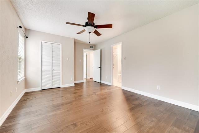 Building Photo - 3712 Viewmont Dr