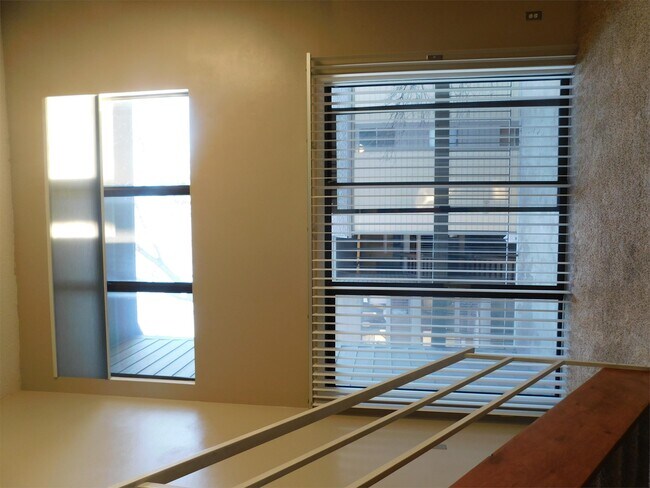 Building Photo - 4866 S Dudley St