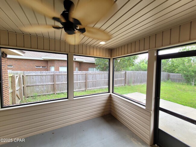Building Photo - 4503 Bylsma Cir