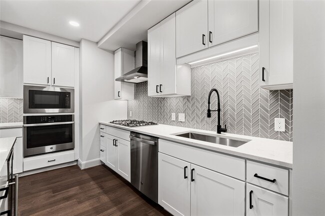 Building Photo - 2511 Willowick Rd