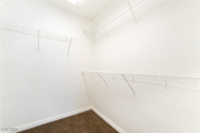 Building Photo - 9986 Panguitch Lake Ct