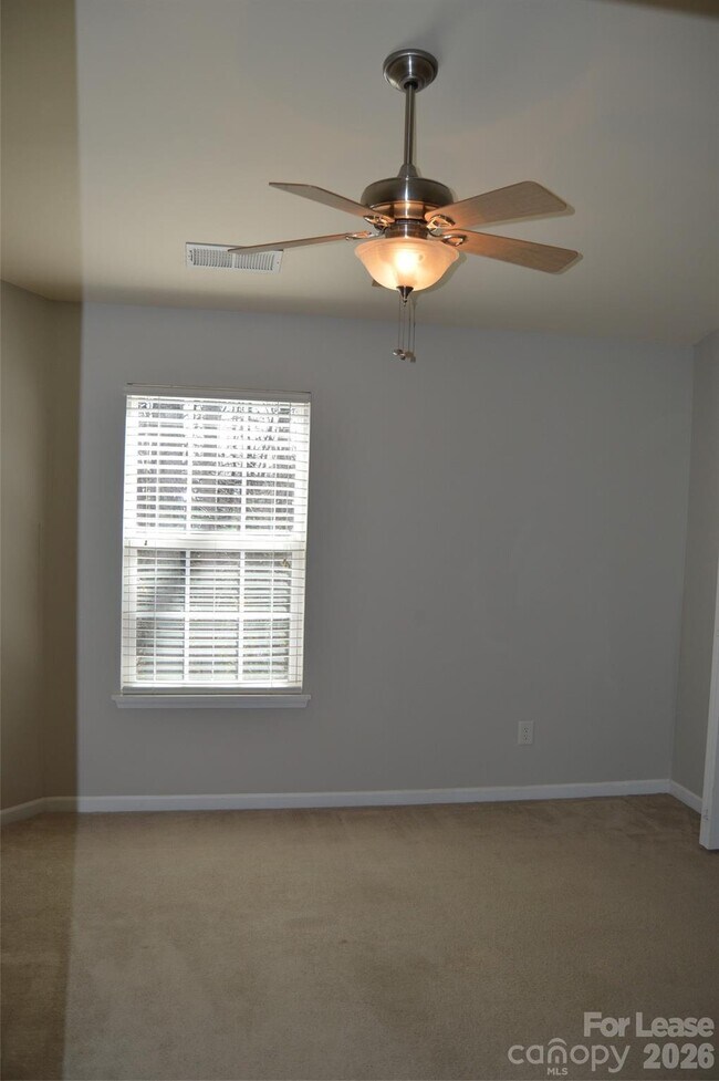 Building Photo - 154 Limerick Rd