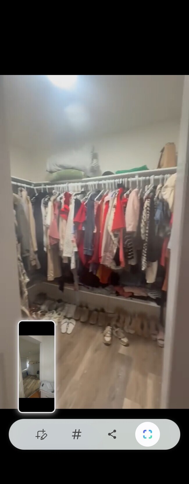 Building Photo - 104 Hadley Ave