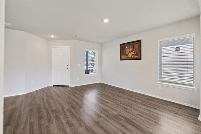Building Photo - 26107 Idleford Ln